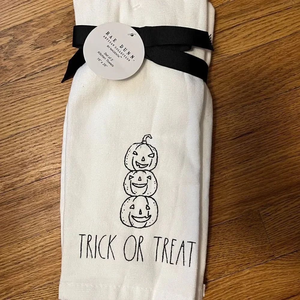 Rae Dunn Halloween Collection Kitchen Towels Set of 2 - Picture 2 of 6